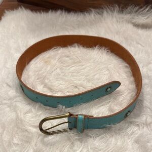 Turquoise Leather Belt with Gold Buckle size M pre-owned.